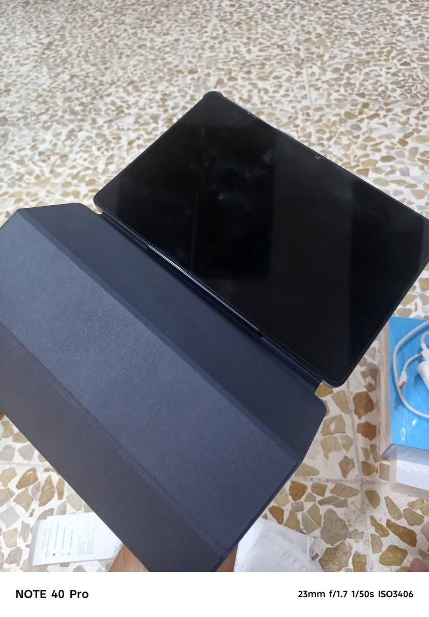 هونر باد X8b • شاشة ١١ بوصة • بطارية ١٠١٠٠ mAh