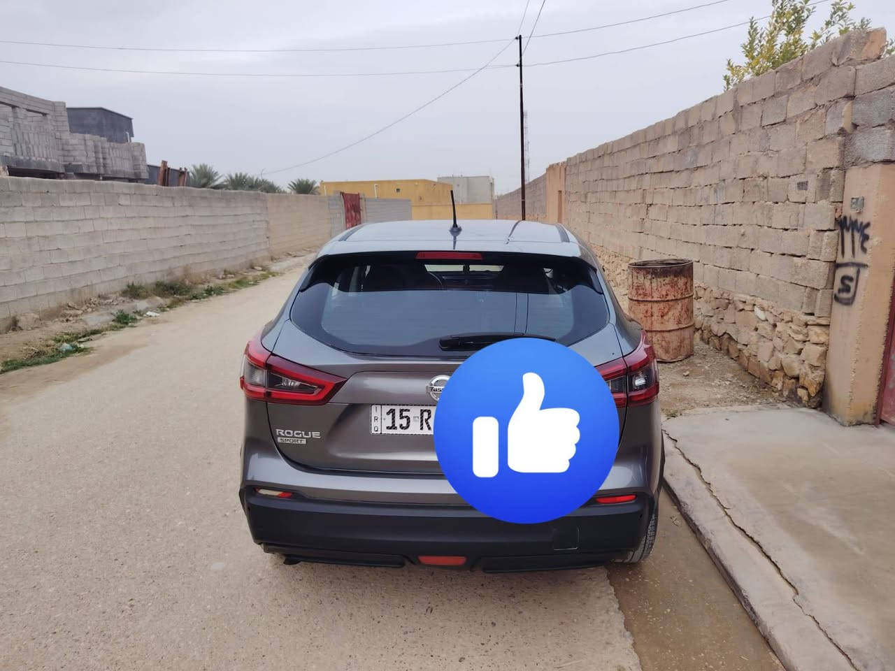 🚗 للبيع نيسان روج سبورت 2020
Nissan Rogue Sport S

🔹 الموديل: 2020

🔹 الممشى: فقط 30 ألف مايل

🔹 الفئة: S 

🔹 الحادث: حادث خفيف جداً، فقط ضربة بالصندوق الخلفي

🔹 الحالة: نظيفة جداً، مكينة وگير  جديدة وبحاله ممتازة، وما بيها أي مشاكل.

محرك 2000 مرغوب

🔹 المواصفات: كاميرات + رادارات + مواصفات حلوه

🔹 الصبغ: فقط صندوق خلفي

🔹 الاستخدام: استخدام شخص واحد فقط ومداريها كلش

🔹 الصيانة: تبديل دهن دوري افضل نوعية و كل 2000 مايل

🔹 الملكية: مرقمة باسمي.

🔹 الرقم: انبار.

🔹 التحويل: تحويل ثاني يوم.

🔥 سيارة نظيفة جداً وممشى حقيقي، جاهزة للفحص والشراء.

📍 الفحص على المشتري، والسيارة حاضرة للفحص بأي مكان يتفق عليه.

💰 السعر: ١٤٠ورقه

رقم الهاتف/***********
