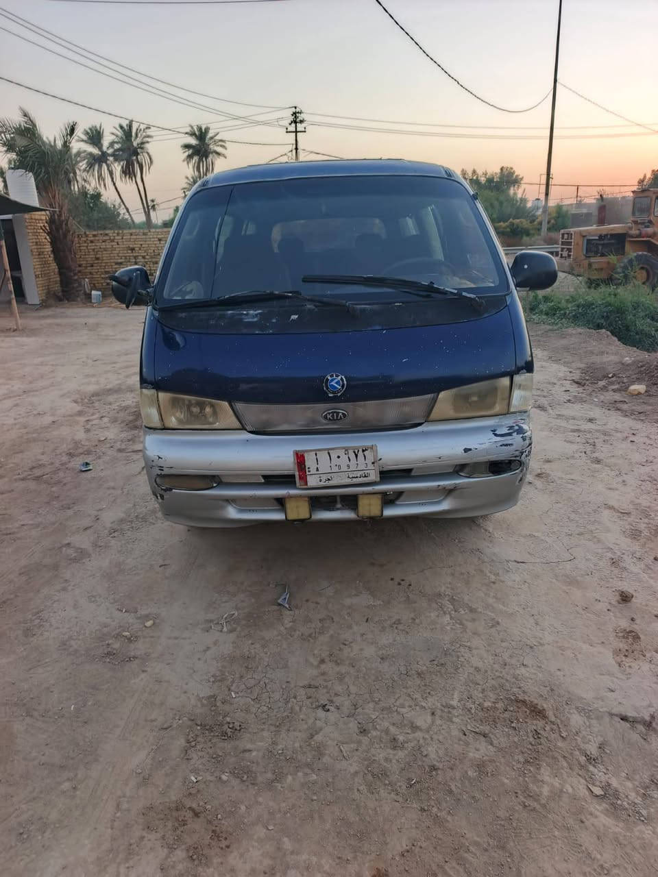سلام عليكم سياره البيع رقم الماني قادسيه موديل 95سياره كير ومكينه خير من الله جاهزه العمل العنوان نجف عباسيه ‏‪***********‬‏
