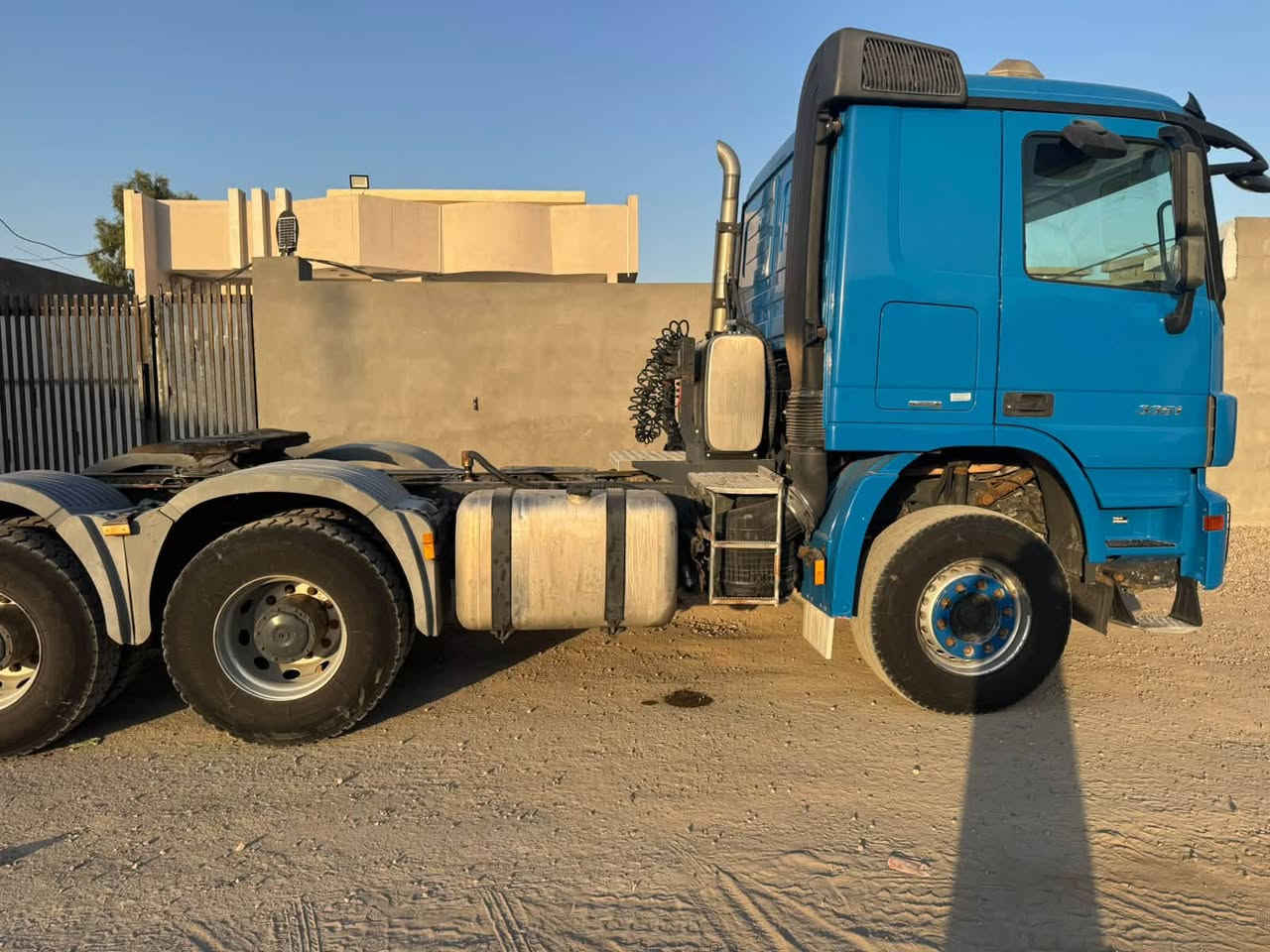السلام عليكم 
للبيع اكتروس بس الراس 
موديل ٢٠١٣ 
اوتماتك 
رتايدر 
سلاجة
مجموعة جي أف سبرنك 
حجم محرك ٥١ 
حجم شاصي ٣٣ 
سيارة رقم بصرة 
تخم تاير جديد 
سيارة مكفول كفالة 
***********

