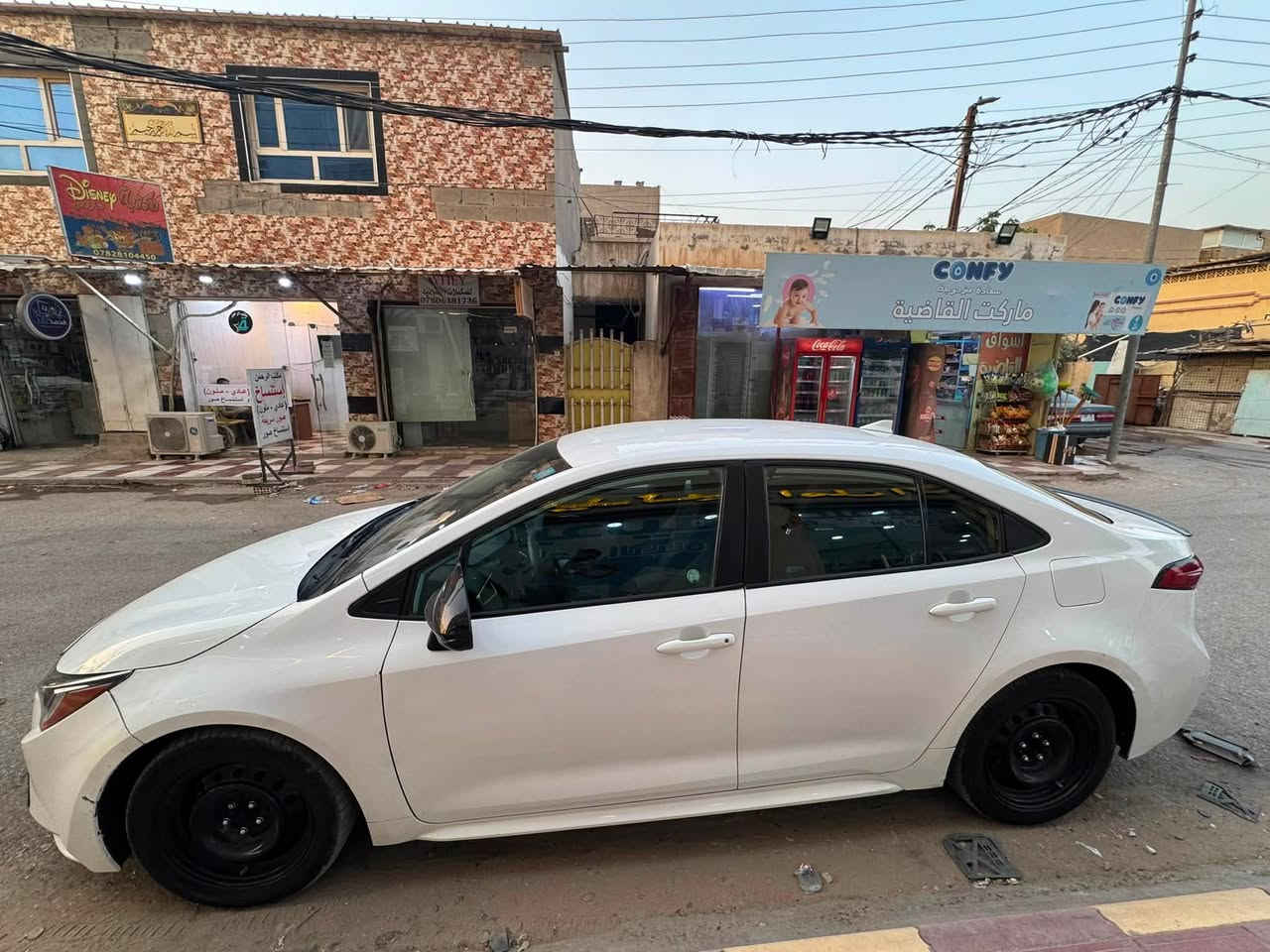 إسلام عليكم 
كورلا موديل 2020  أمريكي LE السيارة بأسمي 
الحادث بيه 3 قطع بنيد امبدل بلادي وباب اليمين الوالجاملغ الأمامي 
موصفات معروفه LE 
السعر 130 
للاستفسار اتصال ***********
