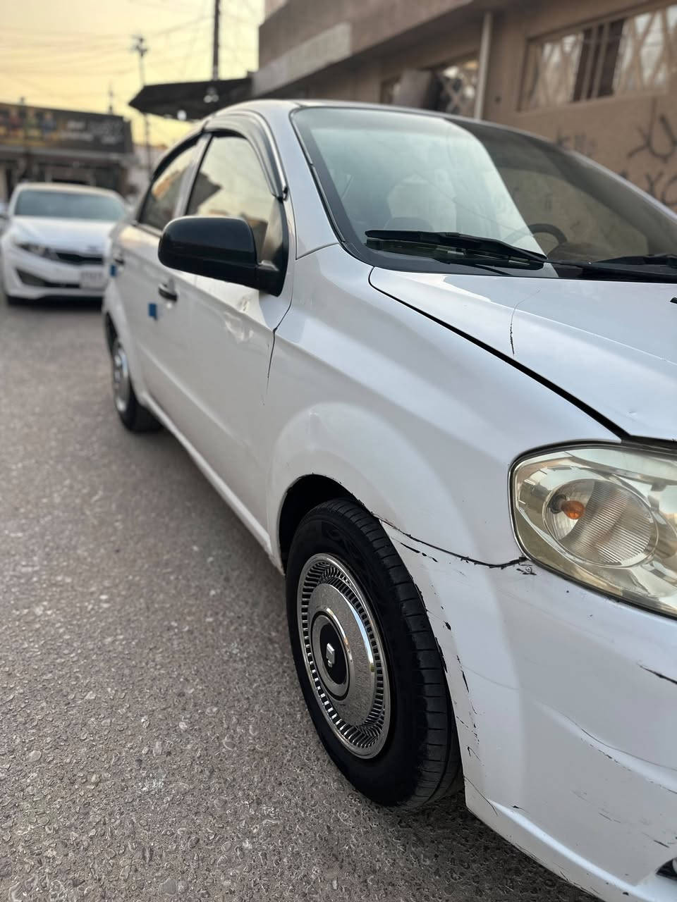 سلام عليكم افيو ٢٠٠٩ للبيع كير عادي السياره جاهزه رقم اربيل دولي كير محرك تبريد كله جديد بيه صبغات ابيع حزام مكفوله من الضربه السياره جاهزه وحلوه السعر ب٤٨ وبيه مجال قليل مكانه نجف ***********
