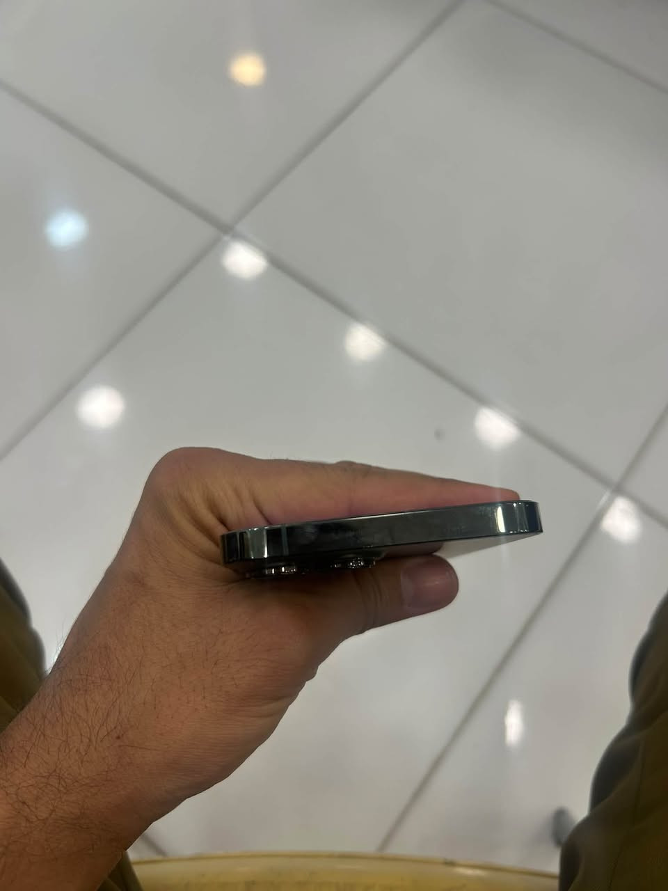 آيفون ١٣ برو ماكس • مبدل بطارية • ٢٥٦ غ.ب