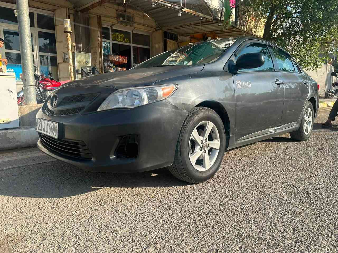 ‏‎‏‎‏⚜️ TOYOTA Corola⚜️
2012⚜️,

تویوتا کرولا 
مودیل 2012
مواصفات أمريكي 
محرك جبير 1.8
لون نفطي 
لايت زنون 
ويل كب 
كير اوتوماتيك و عادي
شاشة ايباد
داخل رصاصي 
سيارة بي صبغ  صفحه بدون دواخل بدون شاصي بدون ارباك
كير و محرك تبريد صدر تايرات كهربائيات تحويل غرامات كلة بشرط
محرك موديل 19ما مفتوح بدون صوت و بخار  
رقم سليمانيه سنوية ورقم  جديد لحد 2028
سيارة حيل حلوة ماشالله 
جاهزة
ربع دينار مابيها مصرف
سياره بيها منظومه غاز حكوميه 60 لتر 
مكان ديالى---قره تبه
*********** حجي رسول 
***********ابو رقيه
