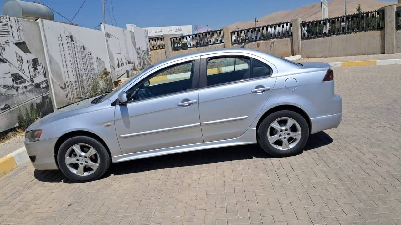 مسيوبوشي قرش 2009
گێڕو مەکینە و تەبرید بەشەرت 
حیزام بۆیاخ لەسەر ساغی بێ دەعم 
تەحویل وەکالە غرامە بەشەرت 
نرخی 68$کەمێک معامەلە
ژم ***********
*********** السليمانية, العراق
