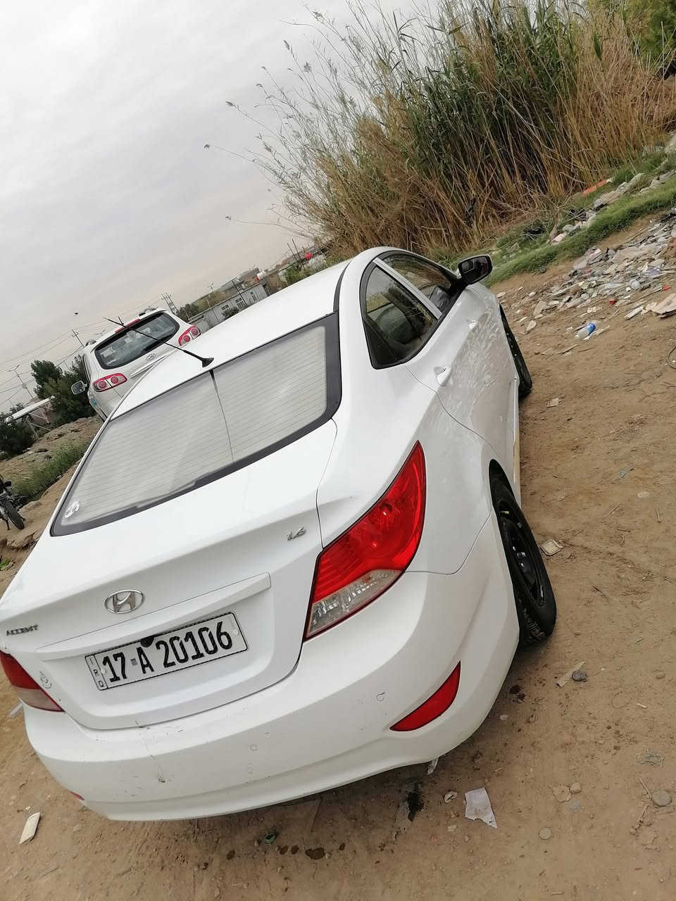 اكسنت 2014بيه حالوب 1600رقم دولي بسمي جاهزه من كلشي ب87@وبيه مجال***********
