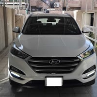 سيارة توكسان ماشيية  118000 الف مواصفات خليجي كير و محرك مكفول  لا يوج...