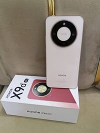 هونر X9d • ٢٥٦ جيجا • بطارية ٨٣٠٠mAh