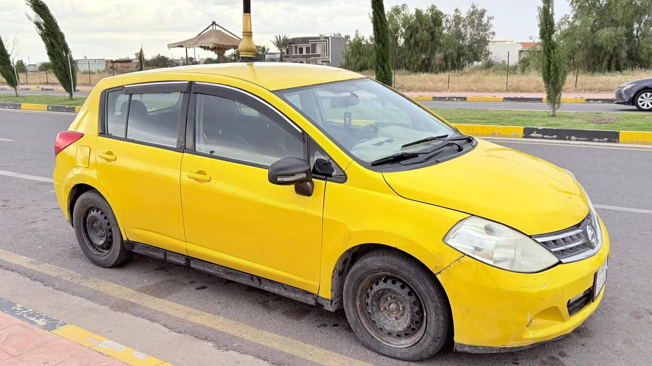 Nissan Versa2010
✅نيسان فيرسا موديل 2010
✅وارد امريكي 
✅رقم كربلاء  مشروع وطني موجوده بالموصل 
✅محرك (1800) 
✅تكسي 
✅الكير اوتوماتيك at 
✅شاشه كامرا دواره 
✅تخم تاير وسط  
🟩السياره حلوه واقتصادية مال جناي
✅ محرك وكير مكفولات من التنقيص والتبخير
✅السعر 55 وبيها مجال للشراي  ( ***********))
     السياره جاهزه للشغل بيها  كابون بانزين

