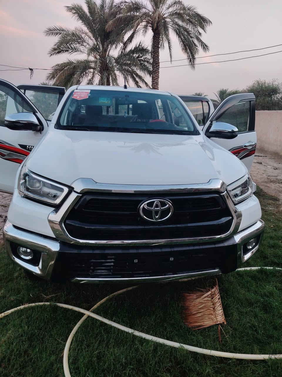 هايلوكس فور ويل ٢٥ جديده على وضع الشركة ساز رقم بغداد عداد 20 ألف الاتصال ***********
