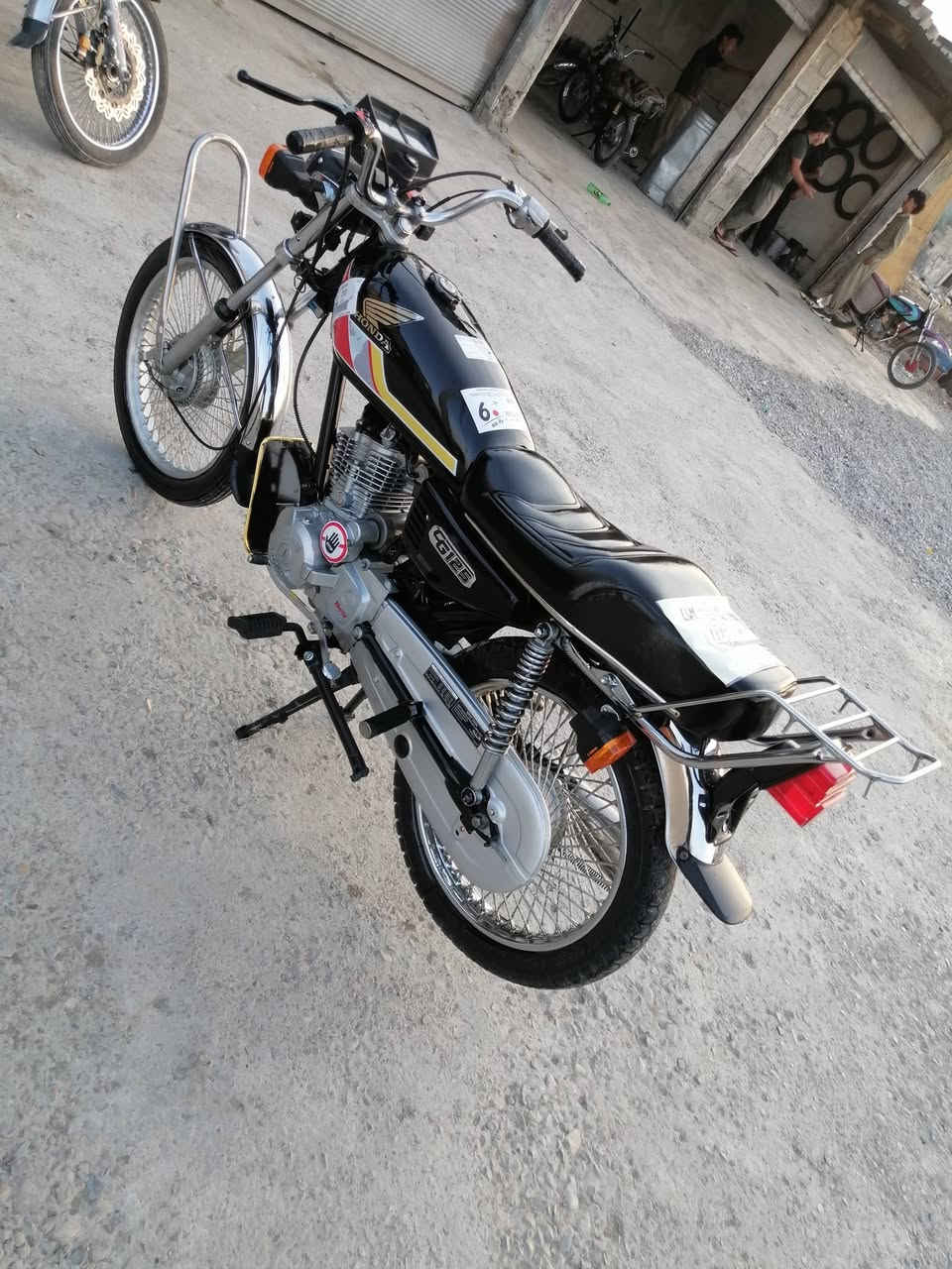 هوندا CG125 • ١٢٥ • سلف