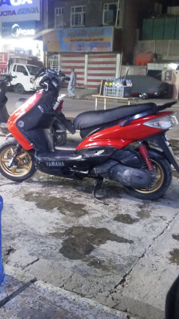 سلام عليكم سكنس فحل كابرتر له البيع شغال ريد 350مكاني بغداد المشتل
***********
