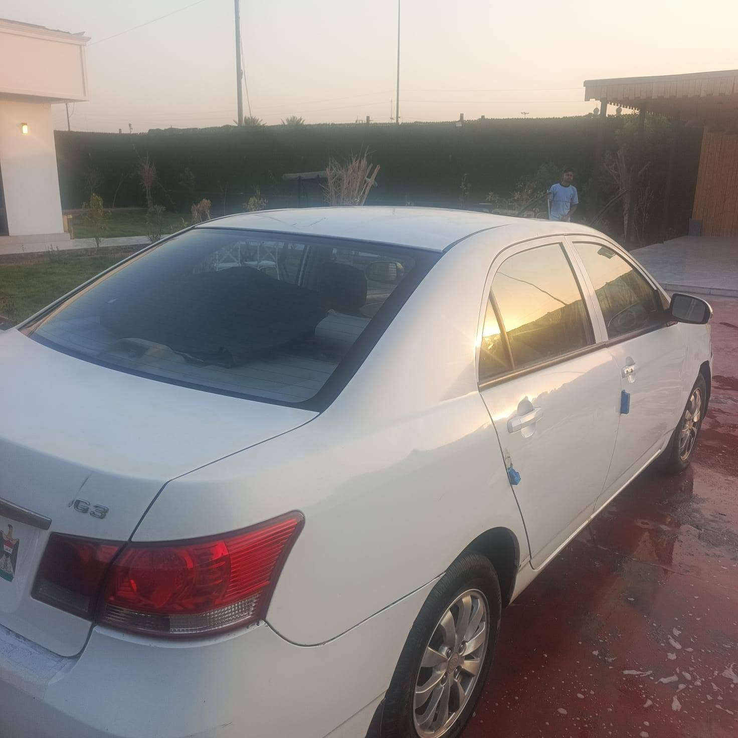 السلام عليكم بيوايدي G3موديل 13بغداد محور محرك هوندا بلادي بدون تحوير تبريد كير محرك كشر تجي شوف بعينك متواجده مدينه الصدر رجاء اتصال على الرقم مكلف بالنشر اليعر55رقم الهاتف***********
