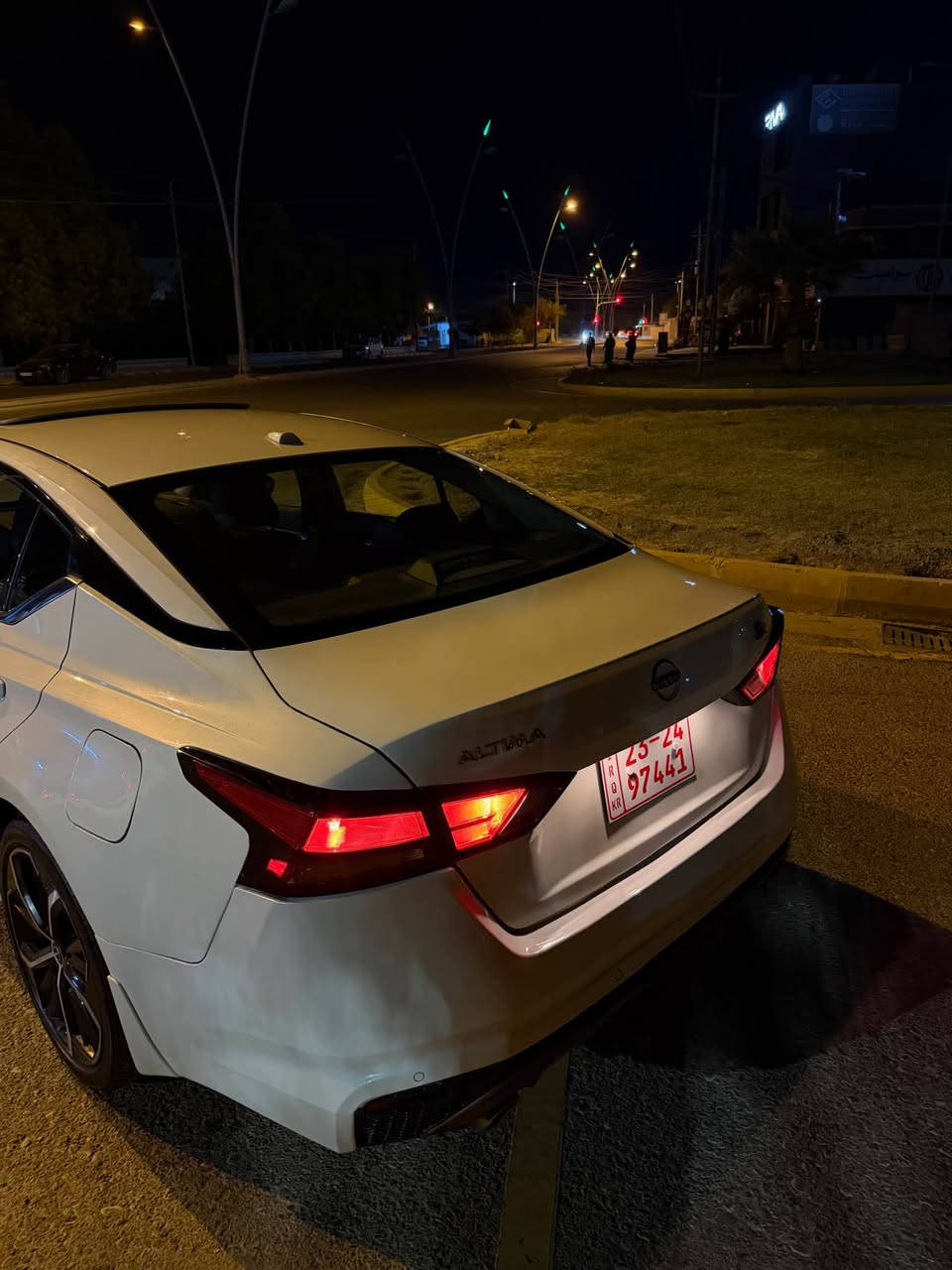 Nissan altima SR 2025
نيسان التيما SR PLUS 2025
محرك 2.5 دفع امامي مرغوب 
للون ابيض المرغوب
مواصفات SR plus معروفة
سلايد 
شاشة جبيرة
كشن جلد 
كشنات تدفئة
شاحن لاسلكى
رادارات 360’ درجة
ماشي 18 الف مايل
ربع جاملغ و وصندوق صبغ
بدون ارباك 
سعره ورقة(175) ومجال 
مكان السيارة كلار
للأستفسار اكثر
*********** كالار, السليمانية
