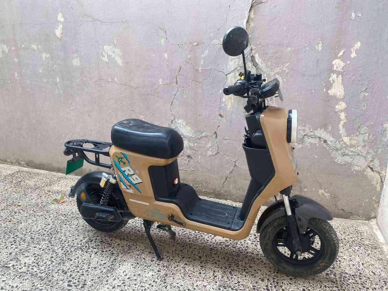 R9 • ماطور نظيف • بطاريات شرط