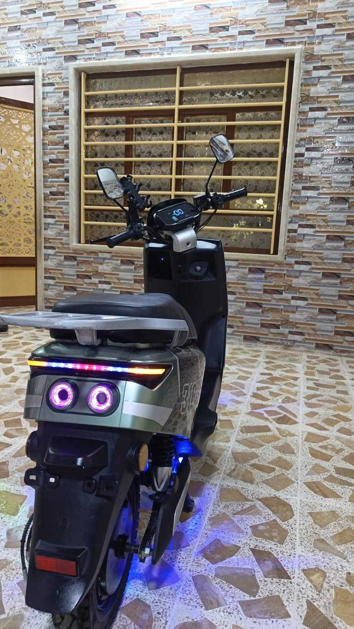 الماطور للبيع شرط بطاريات من الورقي الى اكبر حاجه شرط  الماطور 318 اباجي السعر 650 وبيها مجال الرقم 
***********
