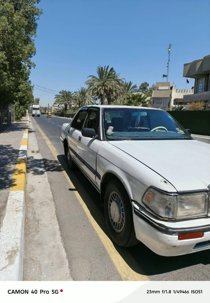السلام عليكم للبيع سوبر سيدان بلادي يسره ما محور رقم بغداد انكليزي موديل 89 مكينه بطه الفين ونص ديلگو گير محرك بشرط تدفئه تبريد سنويه باسمي مداور ثاني يوم سنويه 2027 حداديه جديده تايرات نص عمر قطعه وحده فقط صبغ مكان السياره بغداد الامين سعر 52 بيهه مجال بسيط الهاتف ***********

