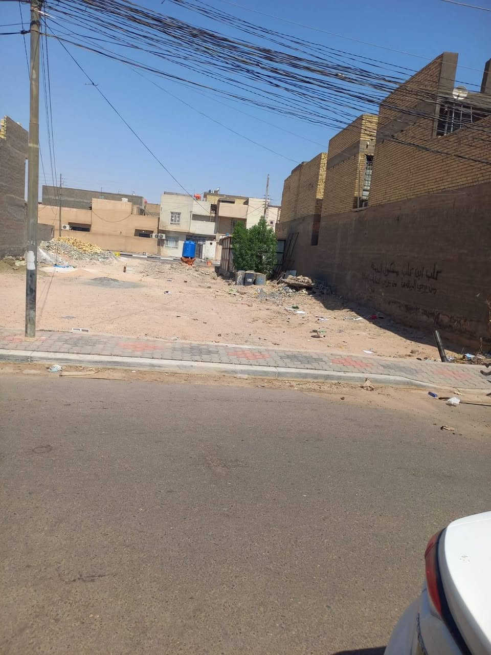 قطعه تجاري حي الإطارات
 ٢٥٠ متر طابو صرف
شارع ٤سايدات 
     ركن
السعر
٦٢٥ مليون قابل للتفاوض ا
الاستفسار ***********
