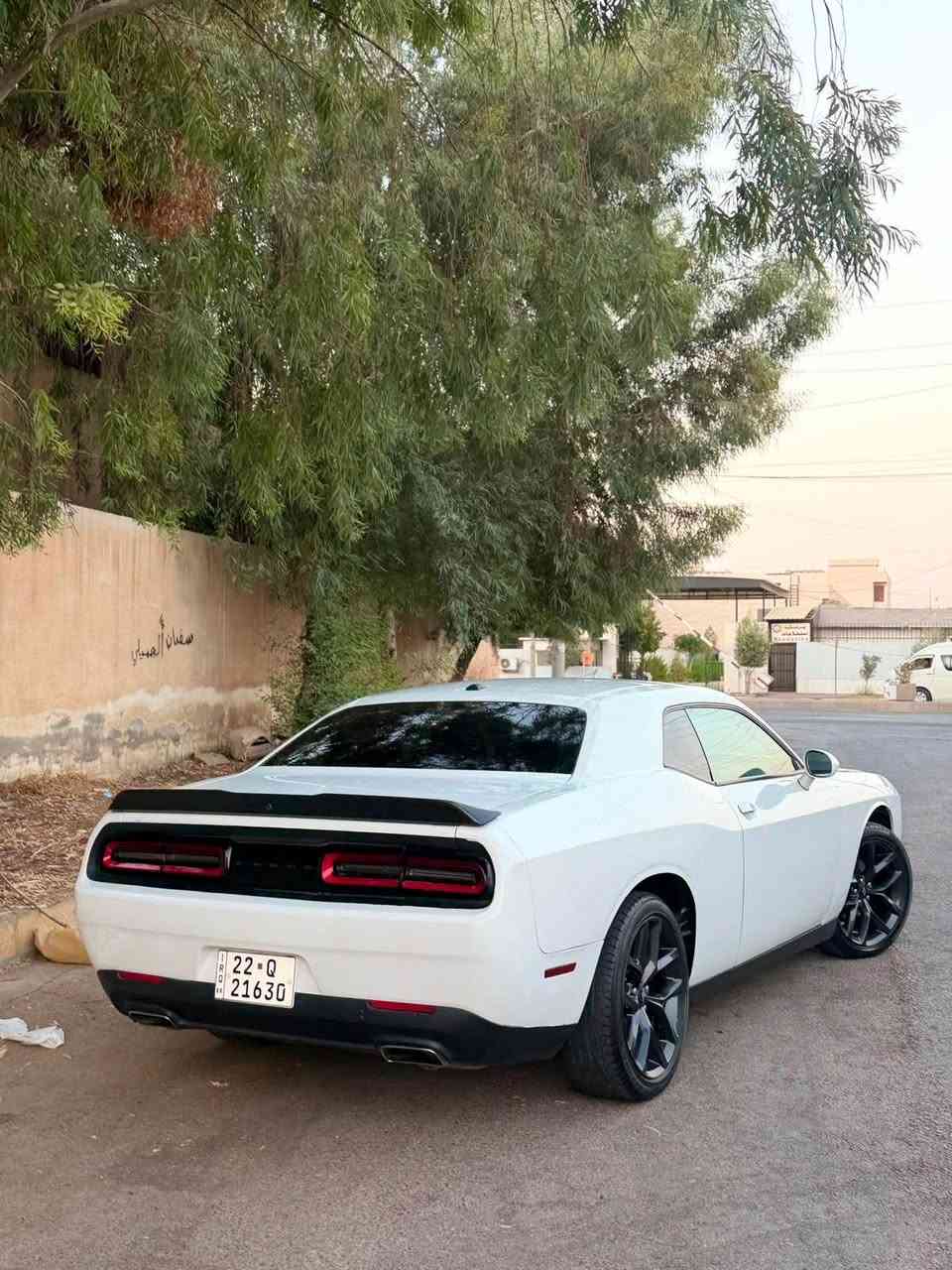 دوج جالنجر ٢٠٢٣ محرك ٦ سلندر سيارة بيها ٤ قطعات ارباك سستم ماشية ٤٠ الف هزة فحص جديد سيارة باسمي 
-----
دوج جالنجر چوار پارچةي بوياغة ارباكي سيستةمة و ٤٠ هةزار رويشتية شوين هةولير فحص و هةزةي نوية سةيارةكة بة ناويخومة *********** أربيل, العراق
