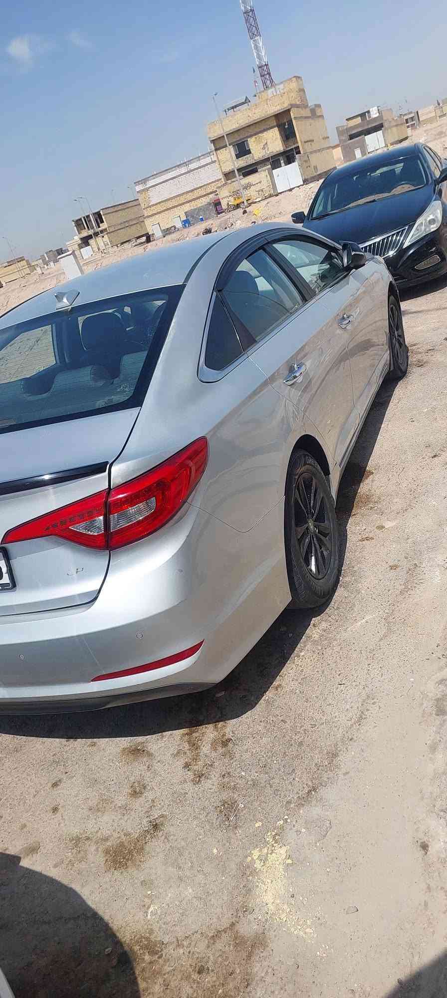 سوناتا ١٧ غاز اصل محرك ٢٠٠٠ دوش جديده كص جنطه مكان البصره سعر ٤٥ وبيه مجال قليل شراي يتصل ***********
