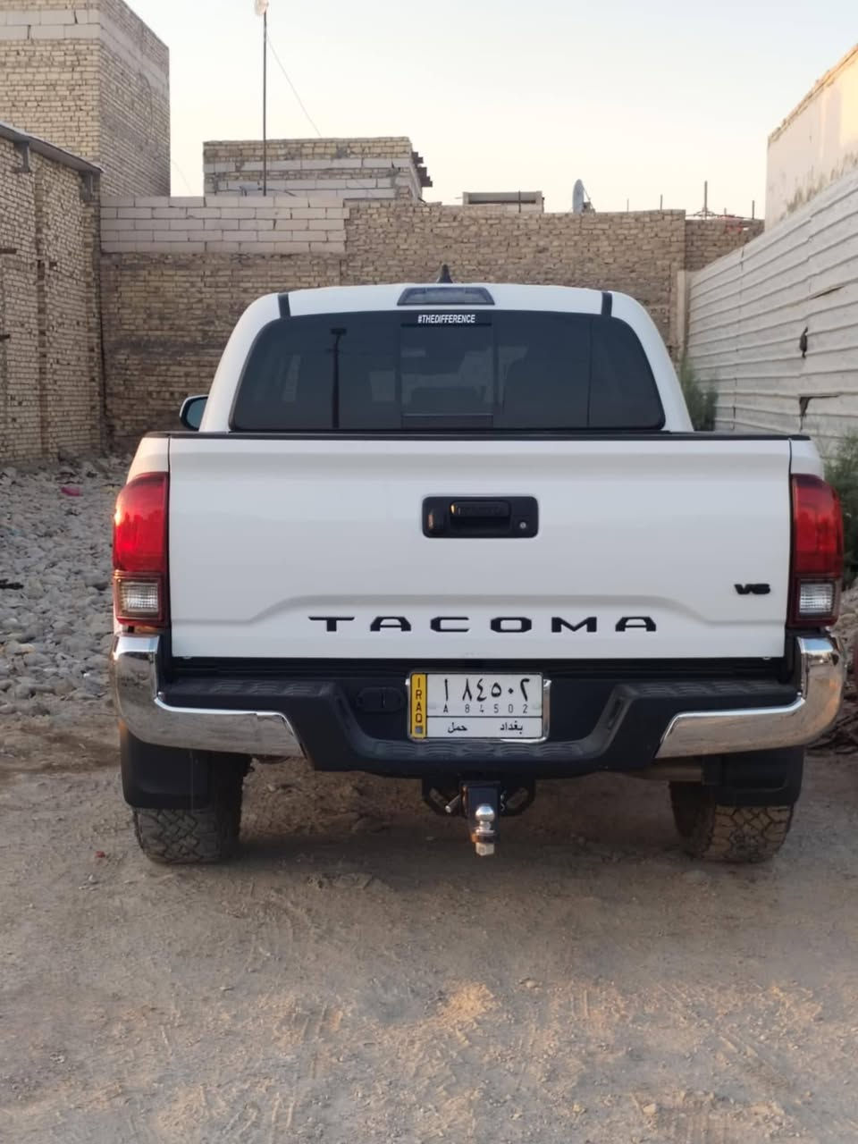 للبيع تويوتا تكوما 2023 حره مرقم بغداد بااسمي مداور نفس اليوم سياره جاهزه ماشيه ٣٠ الف تو ويل دبل قماره اربع بيبان بدي قصير المكان محافظه الديوانيه للبيع فقط السعر 245 ورقه  للااستفسار الاتصال ع الرقم    ***********
