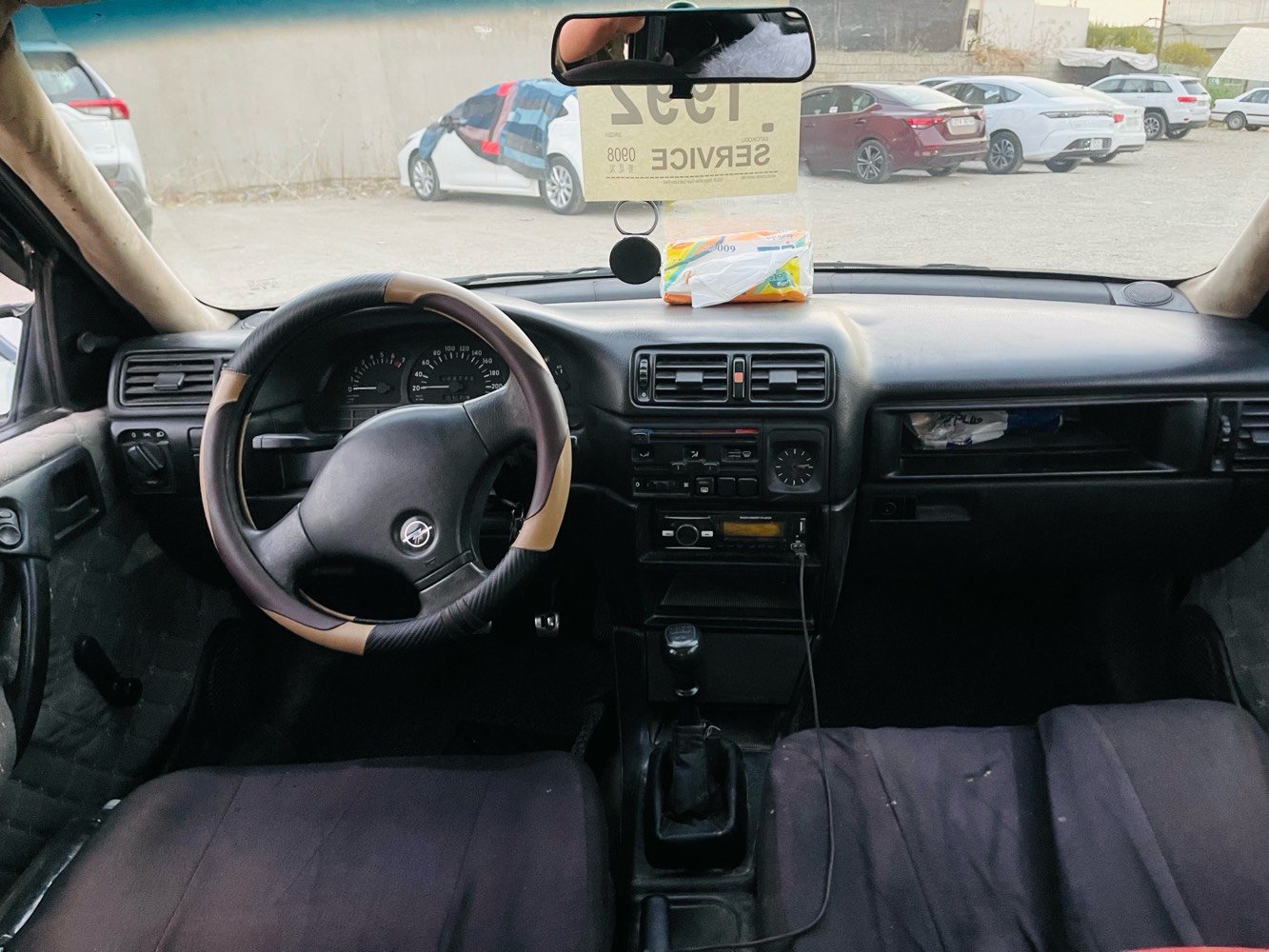 اوبل فكترا موديل 92 
رقم كركوك سنوية عاج 
سنوية منتهي 
بيهه كوبون بانزين
السيارة بيها 200 الف غرامة ينزل من السعر 
مابيها ضربة ولا معجون ولا دواخل
كير و محرك بشرط لا صرف ولا بخار
كهربائيات كلة شغال ماعندك ولا كلوب مايشتغل 
قفل مركزي تدفئة شغال 
لايت زينون سقف سلايت 
 دواخل نضيف جدا 
مكان السيارة كركوك
سعرة ٢٧وبيها مجال بسيط للطيبين 
رقم موبايل ***********