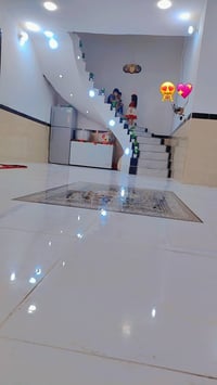 دار للبيع خلف مدرسه التراث الجديده المساحه 570 بناء درجه اولى بناء 202...