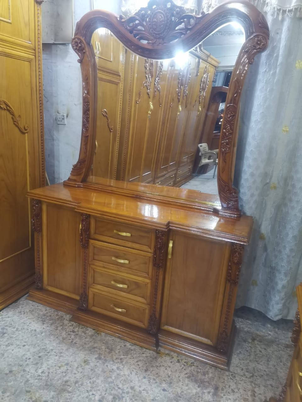 للحجز والتواصل علئ الهاتف او واتساب ***********
بغداد السيديه حي الاعلام شارع قطر الندئ
