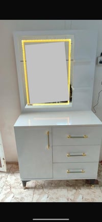 ١٣٠ الف ميز مراية للحجز والاستفسار 07748990445