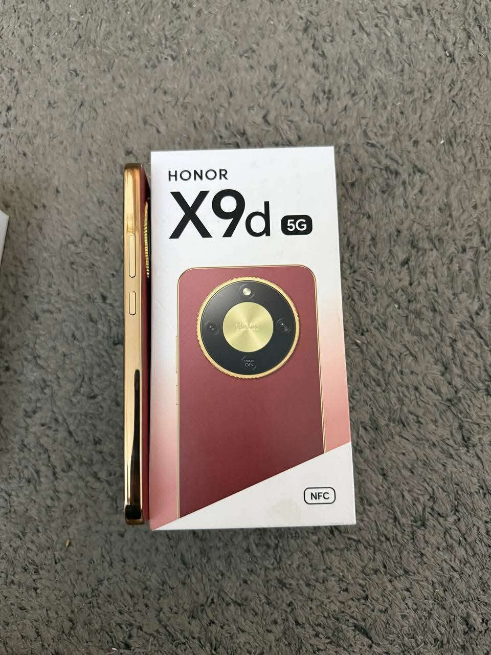 هونر X9d • ٢٥٦/١٢ • نظيف جدا
