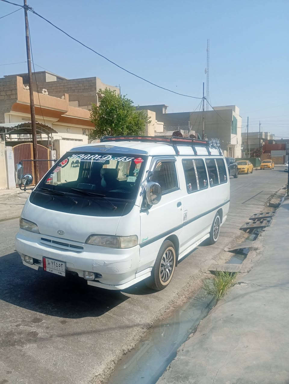 هوندا موديل 94 سياره جاهزة حصت كاز بيها للبيع أو مراوس شرط الوكاله والتحويل السعر النهائي 50 للاستفسار ***********
