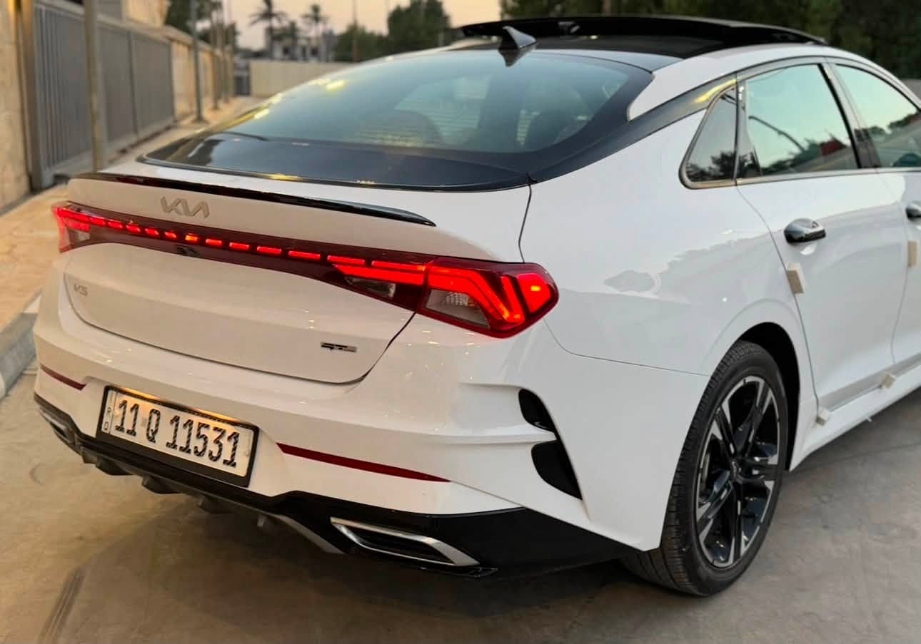كي فايف جيتي لاين GTline (فول مواصفات) رقم بغداد باسمي موديل 2024 مكينة 1.6 فتحة سقف بانوراما ماشيه 22 الف فقط زيرووو
تشغيل بصمة + تشغيل عن بعد  + بصمه ابواب
تتميز بنظام صوتي فاخر
خمس انظمة قيادة
كرسي كهربائي 
شحن لاسلكي
كامره دوارة 
تحكمات
📍مواصفات 1/1 معروفة مواصفات الجيتي لاين
رادار - شاشة كبيرة لمس - استيرن حرف D - بانوراما - كشن تدفئة - استيرن تدفئة - كاربلاي
السياره حادثها كلش بسيط بيها طخه بل بنيد وطخه  بل جاملغ مصبوغات على كدهن فقط بدون دواخل بدون ايرباك صور الحادث بل منشور
مكاني بغداد البياع حي المواصلات السعر 190$
***********
