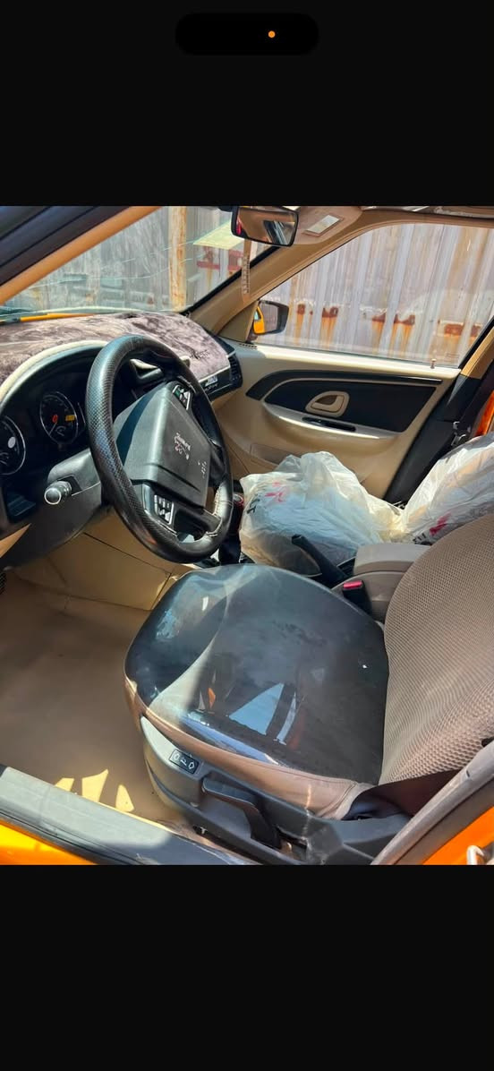 سلام عليكم بيجو بارس للبيع موديل 2023 السعر 72 ورقه وبيها مجال بسيط للاستفسار ***********

