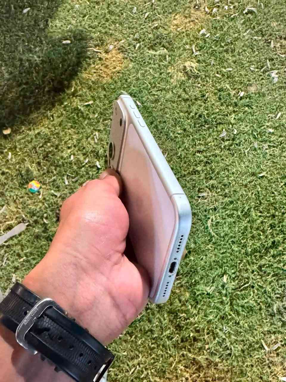 17برو ماكس
ذاكره 256
بطاريه 100
ايسيم
عددالشحنات 149
السعر 1650
***********
