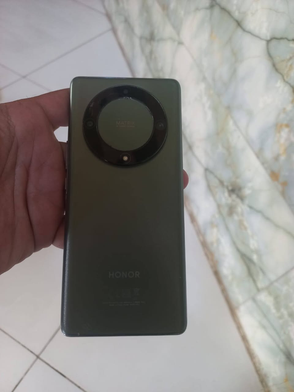 سلام عليكم موبايلHONOR X9a 5G
بي كسر بلحساس مامثر ابد جهاز مكفول
ذاكره ٢٥٦ سعره 175مكاني نجف

نص مكتوب في الصور:
- حول الهاتف MagicOS 7.1 اسم الجهاز HONOR X9a 5G الموديل RMO-NX1 رقم الإصدار 7.1.0.337(C185E7R2P4) GPU Turbo إصدار MagicOS 7.1 إصدار الأندرويد 13 IMEI 8609*********** 8609*********** المعالج المركزي Qualcomm Snapdragon 695 ذاكرة الوصول العشوائي ٨,٠ ج.ب + ٥,٠ ج.ب (HONOR RAM Turbo) وحدة التخزين الداخلية المساحة الفارغة ٢١٠,٨٧ ج.ب الإجمالي ٢٥٦ ج.ب دقة الشاشة ١٠٨٠ × ٢٤٠٠