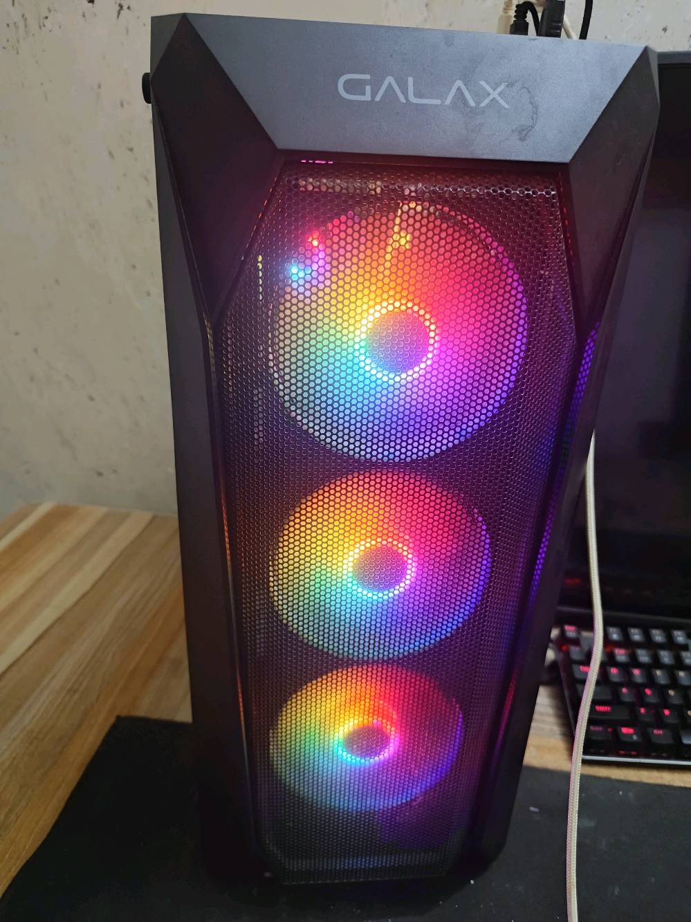 معالج i5-12400F • RTX 4060 • 1TB NVMe