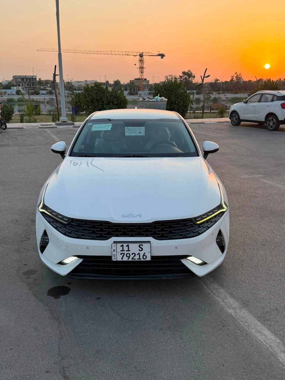 Kia K5 2022
كيا كي فايف 2022 خليجي مكينه 2000 دوش

السياره مكفوله كفاله عامه ماعده شكم رصعه زغيره بيها

مواصفات شاشه بلادية حساس امامي خلفي محيطي بصمه مري شفط داخل ابيض مثبت سرعه ترحيب تلقائي كرسي كهرباء كامره دواره

رقم بغداد ب اسمي

ماشيه 70km

عنواني الناصرية مركز

***********
