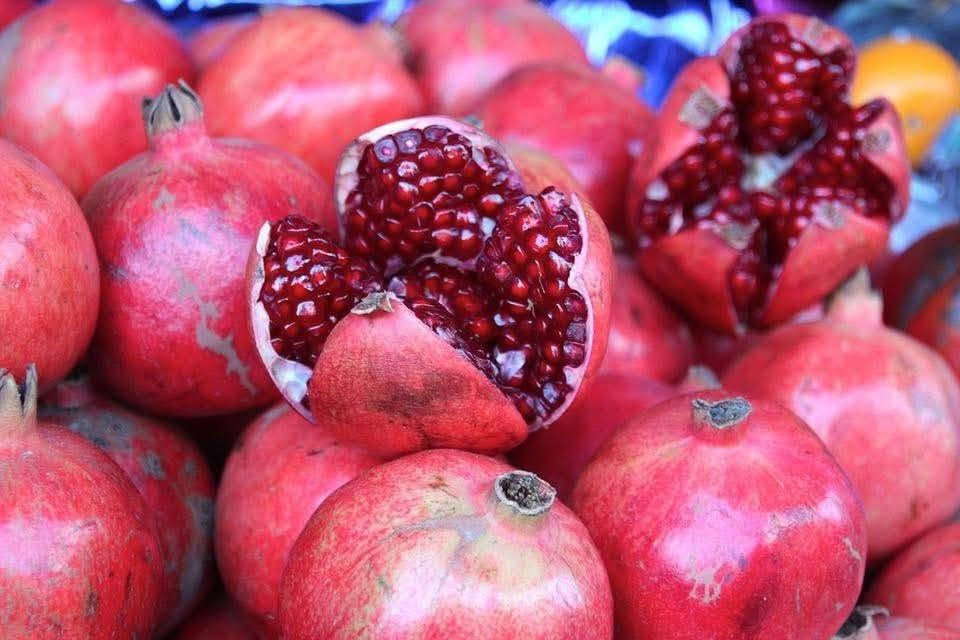 خضار وفواكه • طازج ١٠٠٪ • زيونة بغداد