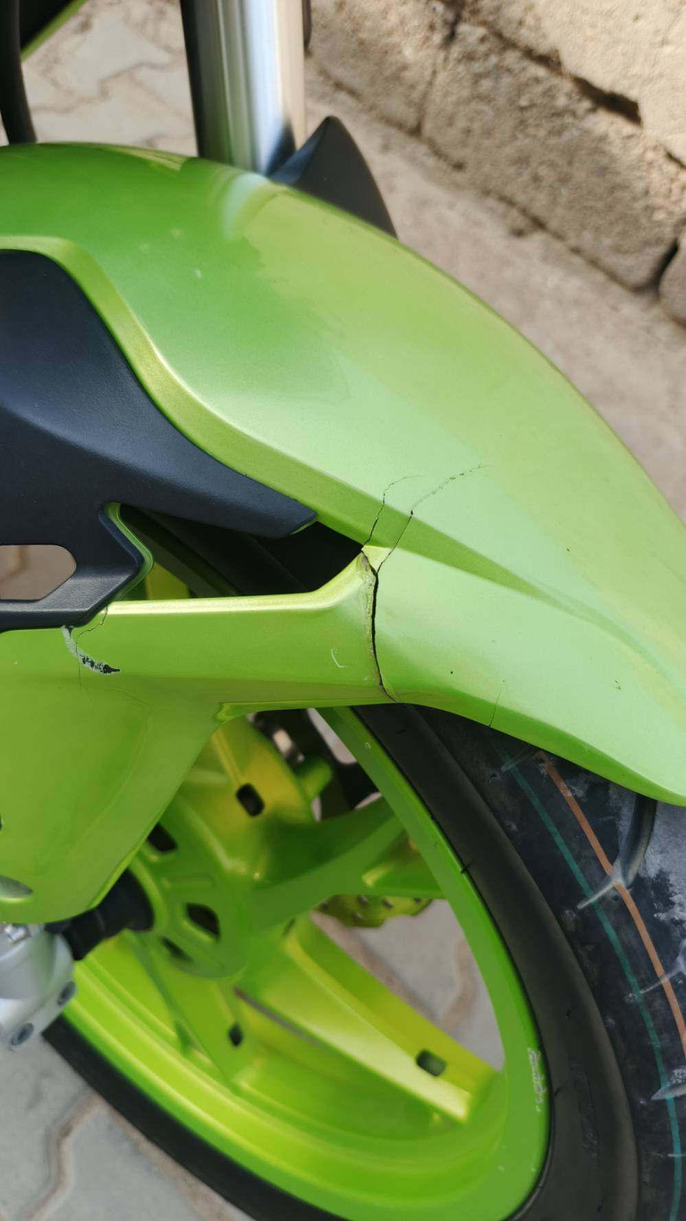بنلي 180s • ٢٠٢١ • ٥٥٠٠٠