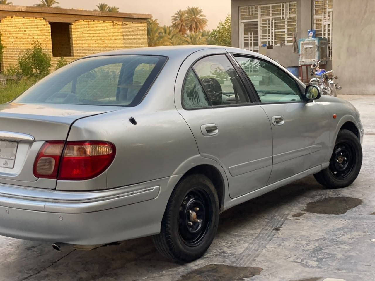 نيسان سني 2000 رقم بابل شرط التحويل
مكينه 1800 قبق اسود كير عادي صبغ عام اثر جراد
مكفوله من التبديل و الضربه عده طخه بسيطه بلحوض جام كهرباء السياره جاهزه حداديه جديده
 السعر 48 وبيها مجال
 *********** ***********
