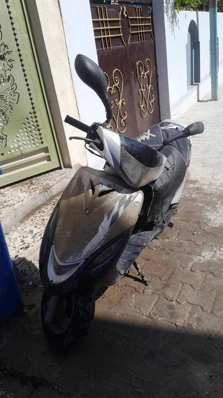 ثعلب للبيع  محرك مكفول 
نواقصها شغلات بسيطه كفر امامي . وبريك خلفي ودشبول 
سعرها 250 قفل 
التواصل 
*********** للاتصال فقط
***********وات ساب 
مكاني الحرية الثانيه
