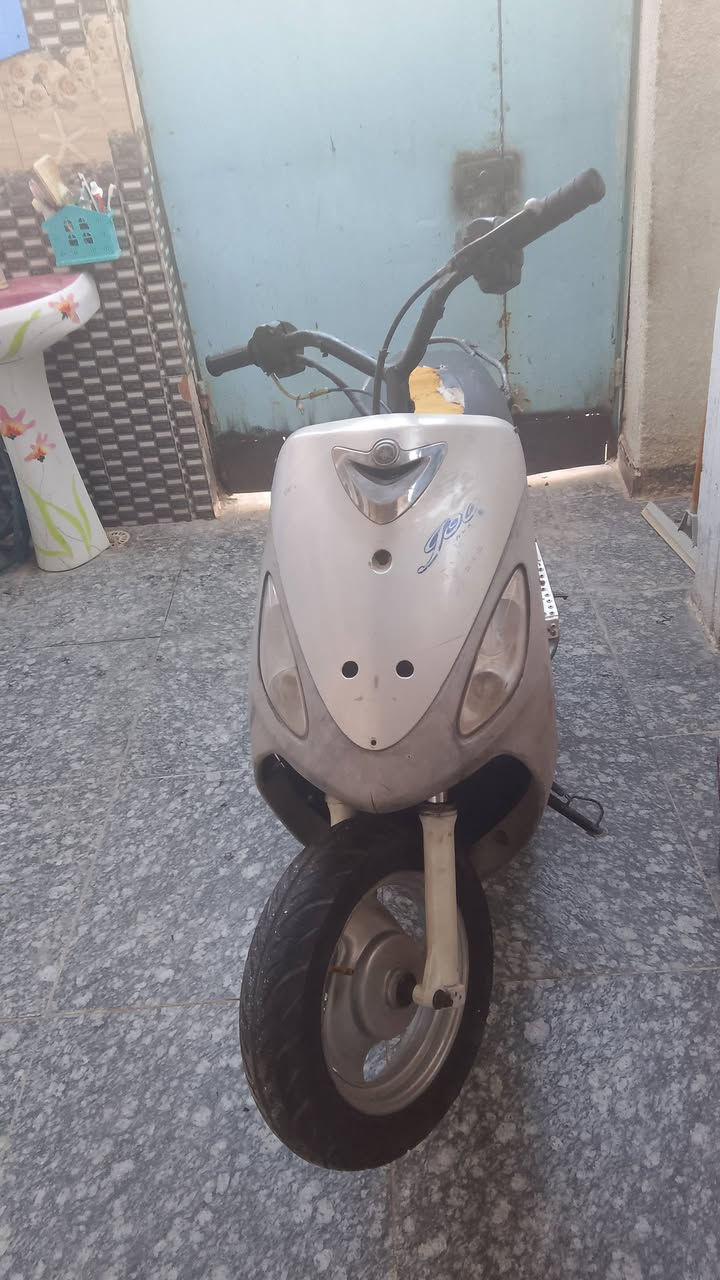السلام عليكم ماكس قشمه للبيع مكان بصره حكيميه سعر 250 وبيها مجال كلش قليل المشرع لا يدخل***********
