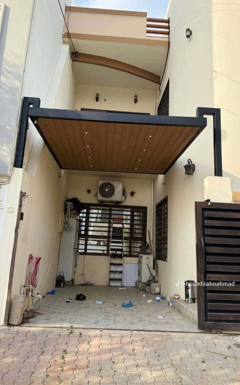 جانب من اعمالنه اللمميزه 👌
((حداد متنقل داخل الكوت📢))

جميع انواع الحداده 🚨

ابواب🚪 شبابيك🪟 محجرات صقايف كي سبان كرفانات 🏠

متابعه لصفحه فضلاً وليس أمراً 🌹 

https://www.facebook.com/profile.php?id=61587617532173 

تواصل📍 وبانسب الاسعار 💸

‏‪***********‬‏اتصال 

***********واتساب

نص مكتوب في الصور:
- @hedadaaboahmad