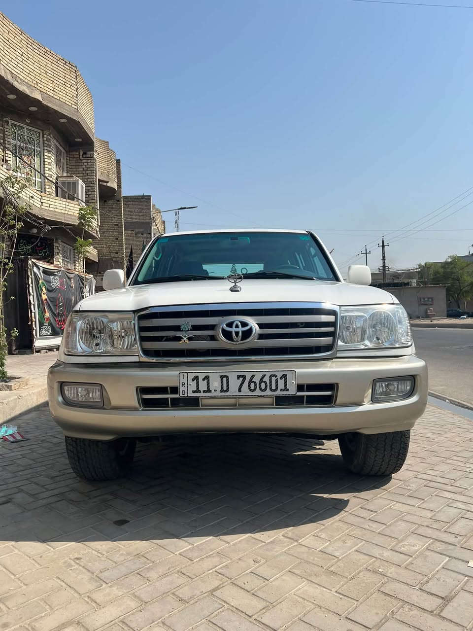 لاندكروز 2002 رقم بغداد اوتماتيك 6سلندر GXR سيارة جديدة مكفولة من الضربة تبريد شغال  مواصفاتهة ثلاجة فتحة بالقمارة مكينة كير مكفولات للاستفسار اكثر
***********
