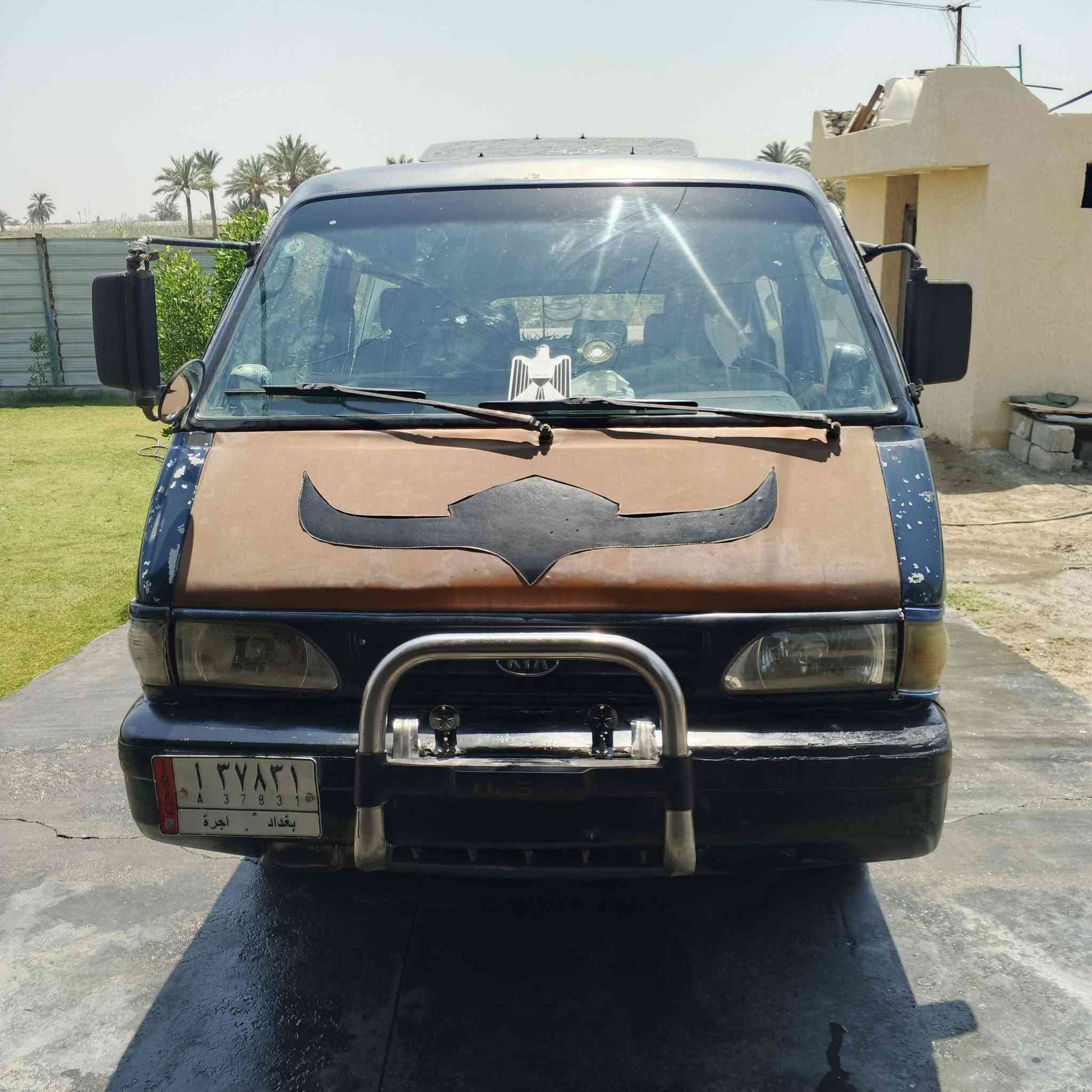 لسلام عليكم كيا بسته للبيع موديل 95 ام زعانف  سياره بلاديه شرط  كير او محرك
اوكسن مكفولات مشط وبار كله جديد  تخم تاير كهربائيات كله شغاله مدوشمه جديد  غرامات مصفرى عليه هيئه 200  صدر امامي وخلفي شواصي شركه سياره الف دينار متصرف عليه جاهزه كبل للشارع مكاني  التاجي  السعر 32 اوبيه مجال/واتساب  ***********///***********
