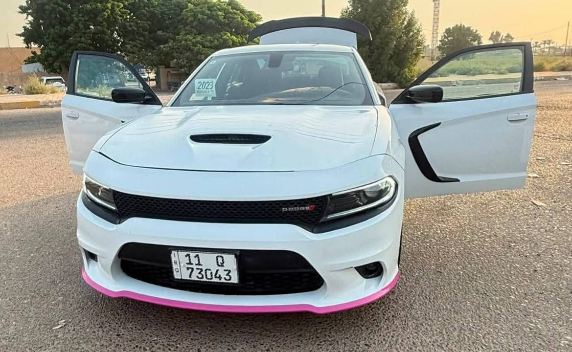 بيع سريع بسعر مناسب ( سياره جديده )
جارجر GT موديل 2023 
فول مواصفات 
بصمة 
تشغيل عن بعد 
شاشة 
كاميرا 
كشنات كهرباء
كشنات تدفئه
تحكم ستيرن جهتين 
كروز سرعه 
نظام ايكو 
نظام سبورت 
قطعتين تبريد 
مكينة 6 سلندر 3600
سبايدر خلفي 
دبل كزوز 
لد امامي 
لايت زنون 
بك لايت لد 
حساسات 
الحادث جاملغ وبنيد 
مكان السيارة صلاح الدين 
للاستفسار *********** متواجد واتساب
