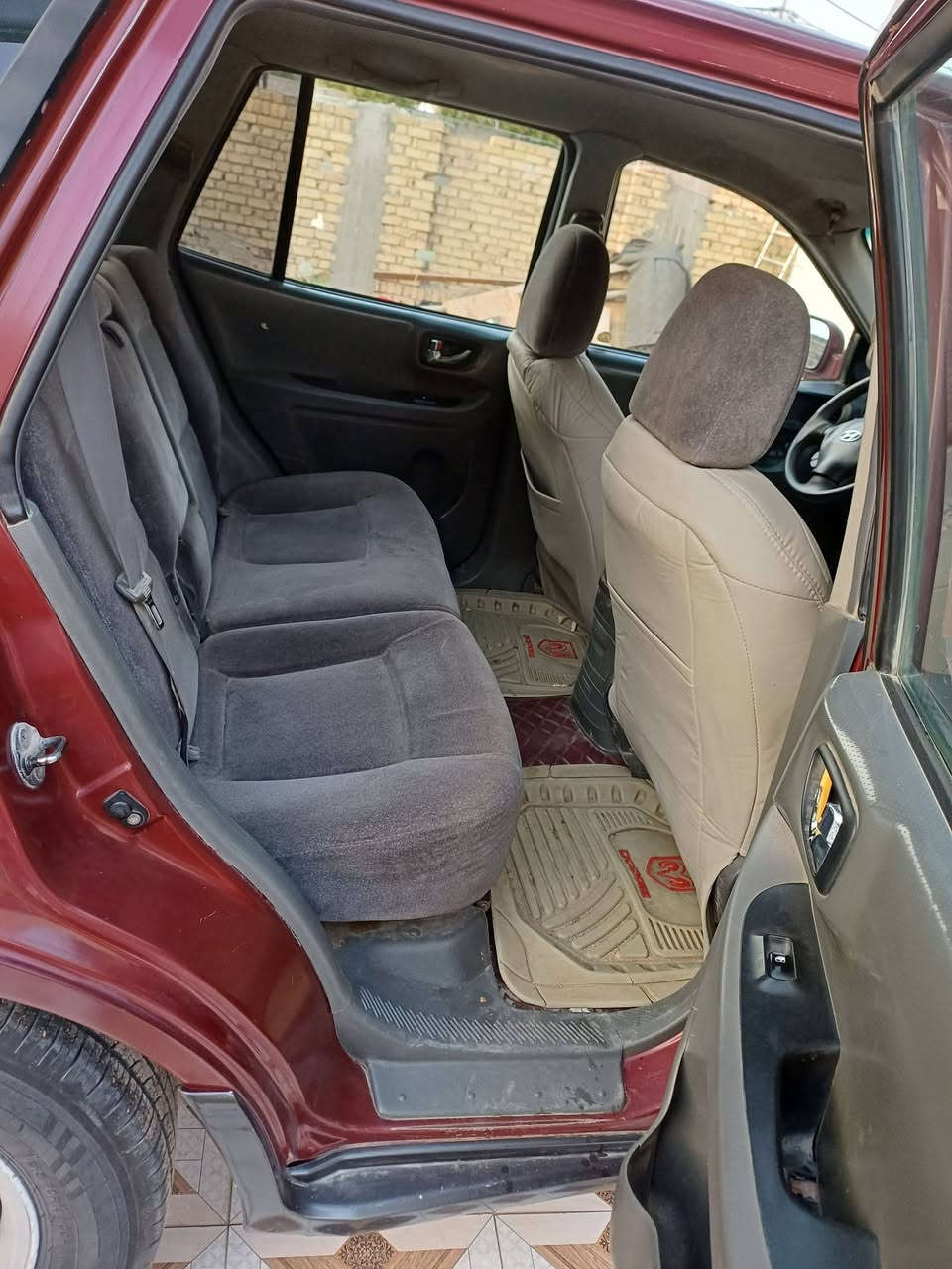 سلام عليكم سنتافي موديل 2002البيع او مراوس محرك 2700 كير كفاله سنويه تلث أشهر من ساقطه تحويل مباشر مشروع وطني بيهه ضربه جاملغ او شويه بنيد سياره كفاله عامه ماعده هذني ضربتين تخم تاير جديد باتري جديد السعر$65$بي مجال مكاني الديوانيه***********
