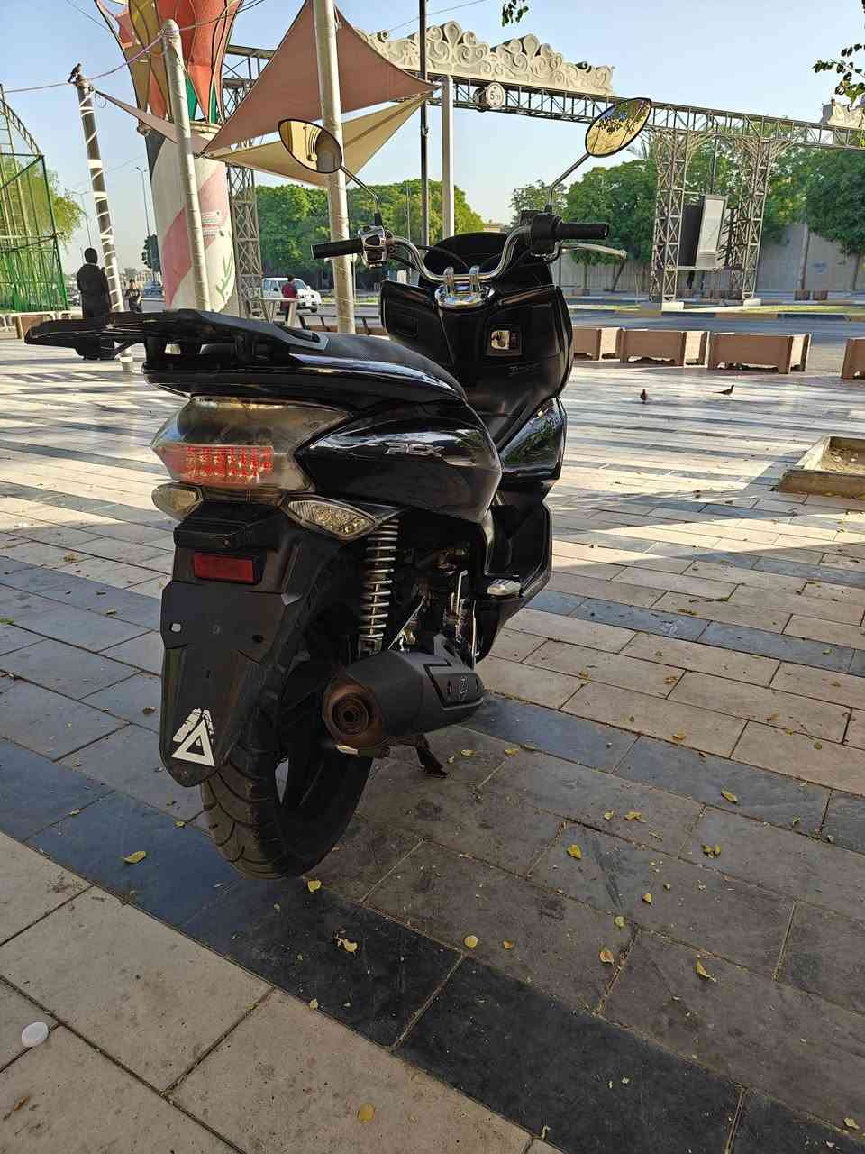 سلام عليكم....
دراجة (PSX)...(جيل الاول)  
🛵للبيع  ماشيه ٢٧ حقيقي ممتعوبه
دراجة شلعه معدل كهربائيات كلهه شغاله 
دراجة جديده  بلادية
أي نقص مابيهة دراجه مكفوله كفاله عامه بشرط علفحص اذا برغي مفتوح ترجع دراجة مال جناي 
جيب فيتر وتعال افحص مستعجل على بيعتهه السعر مليون 300
العنوان بغداد  الكرخ  الاستفسار الاتصال على الرقم 📞***********

