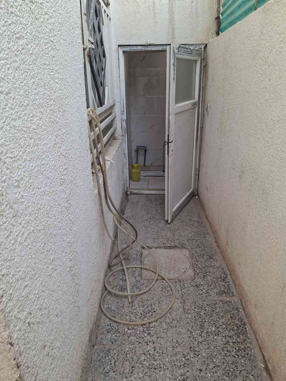 البوبيات شارع الودي • ١٠٠م • غرفة واحدة