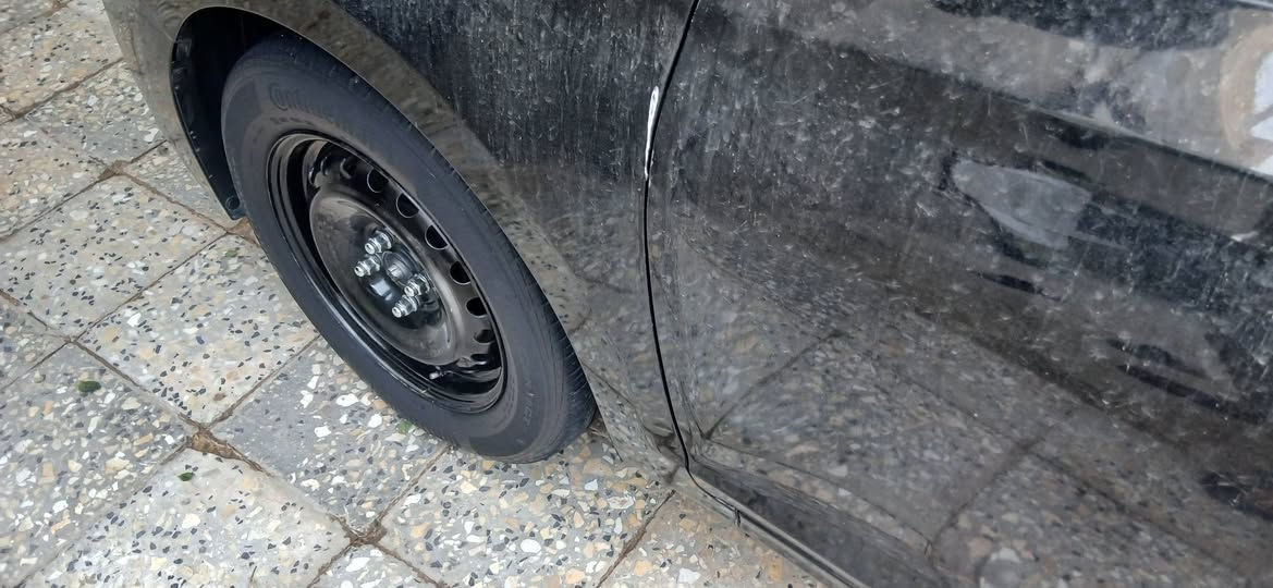 السياره جديده حيل
تبريد حداديه جاهزه 

معوقين السياره 

كير مكينه خير من الله 

مكينه١٦٠٠

السعر ١٠٦ وبيه مجال 

العنوان ناصريه

***********
